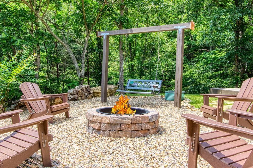 Tranquility Hollow, Indoor Pool, Game Room, 1089 Free Tickets Each Paid Day, Dollywood And More! Sevierville Exterior photo
